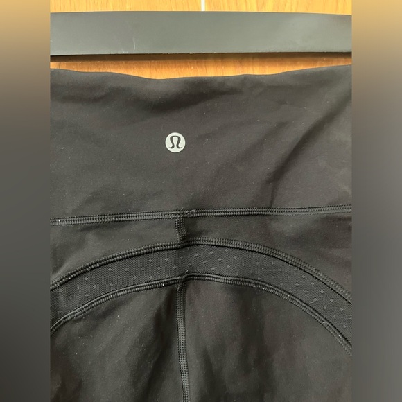 LULULEMON cropped sheer back leggings 6 - Picture 3 of 7